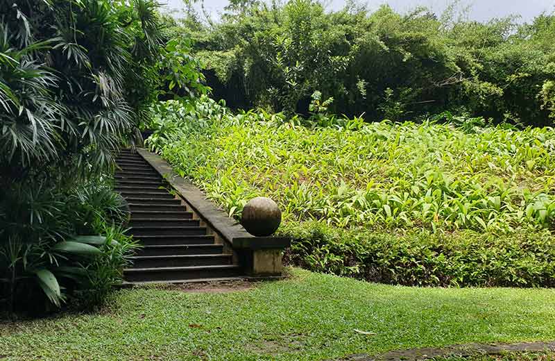 Explore the Lunuganga Estate